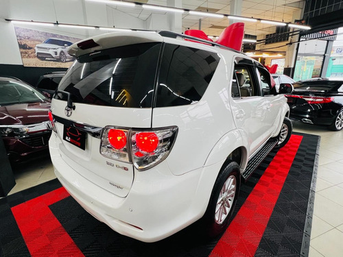 Toyota Hilux 3.0 Srv Cab. Dupla 4x4 Aut. 4p