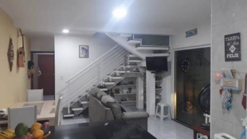 Imagem 2 de 12 de Casa No Bairro Jardim Ribamar, Em Peruíbe, Litoral Sul De São Paulo, Localizada No Lado Praia À 1.000 Metros Do Mar. Imóvel Com 148,8 M² De Terreno Sendo 109 M² De Área Construída. Possui Vaga Para 02