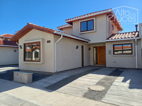 Casa En Condominio Almería Maule