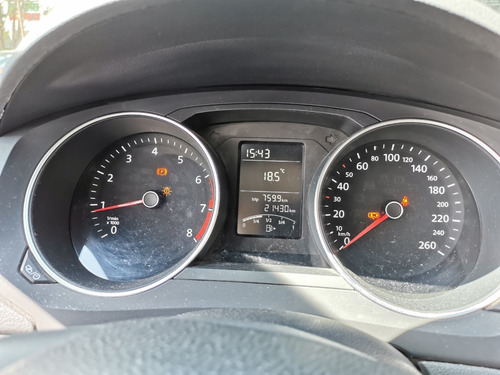 Imagen 2 de 12 de Volkswagen Jetta A6 4385