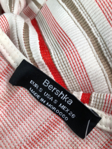 Mono Bershka De Color Verde Talle S (Usado)