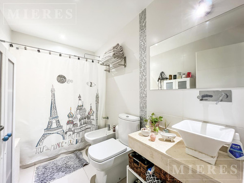 Casa En Venta Sobre Lote Interno En San Sebastián Área 12