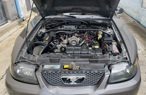 Imagen 7 de 15 de Ford Mustang Deluxe 2004 Convertible 4.6l V8 Sohc 16v Engine