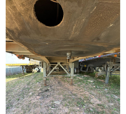 Carreta Carga Seca Grade Baixa Piso Chapa Sem Pneus 3 Eixos