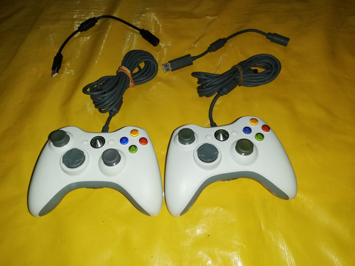 2 Control Alambricos Para Xbox 360 Orig (de Uso)  Blancos 
