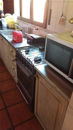 Imagen 3 de 14 de Excelente Casa De 4 Ambientes En Venta - Villa Sarmiento