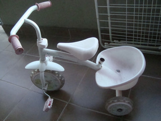 triciclo barbie usado