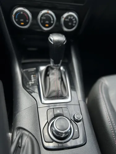 Mazda 3 2.0 Touring
