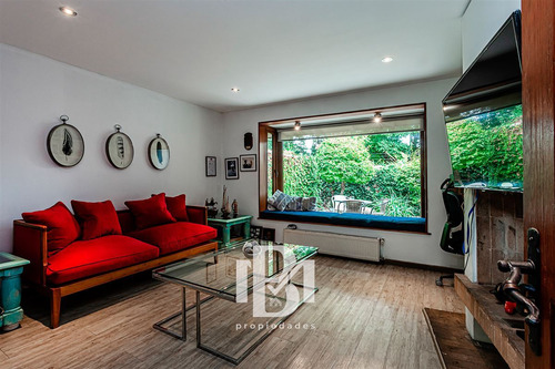 Casa En Venta De 5 Dorm. Camino San Antonio Las Condes