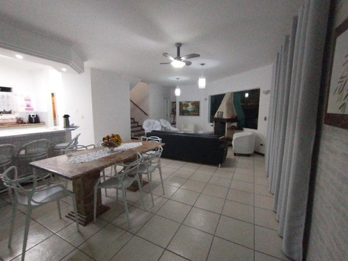 Imagem 6 de 8 de Sobrado Para Venda Por R$2.200.000,00 Com 570m², 4 Dormitórios, 3 Suites E 2 Vagas - Vista Linda, Bertioga / Sp - Bdi35769