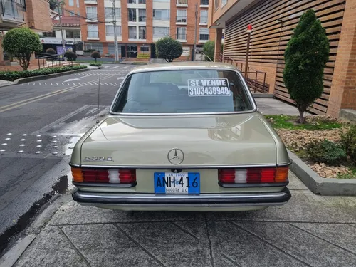 Mercedez 230 E Verde