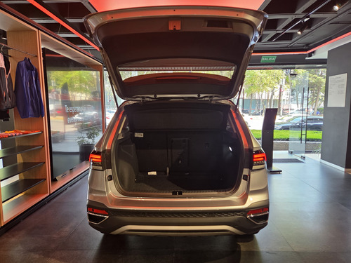 Volkswagen Taos 1.4 Tsi Highline At