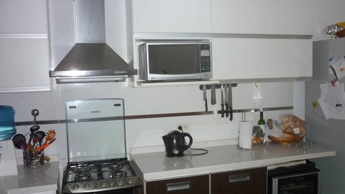 Imagen 14 de 25 de Excelente Casa En Venta- Diseño Moderno Y Ubicación Y Acceso Privilegiado. Funes Y Roldán