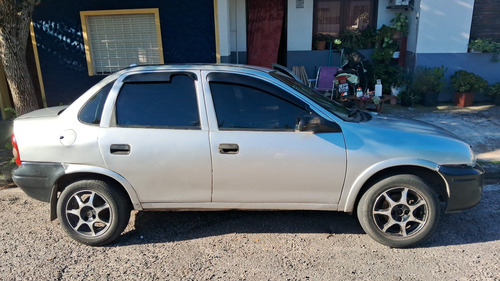 Chevrolet Corsa 1.7 D Gl