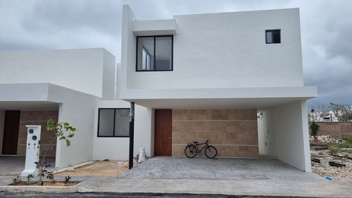 Casa En Preventa En Privada Savara  Residencial En Conkal Mo