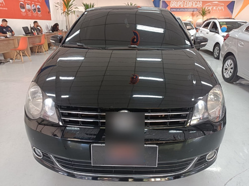 Imagem 4 de 16 de Volkswagen Polo Sedan