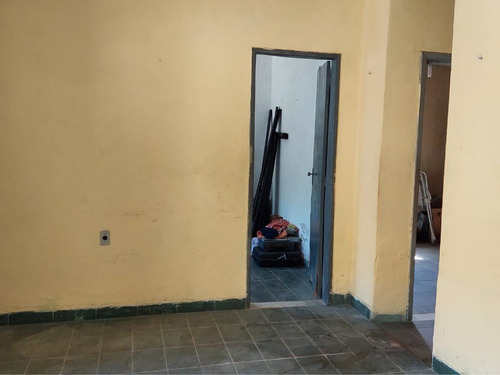 Imagem 2 de 13 de 2 Casas No Bairro São Jorge, Campo Grande - Rj