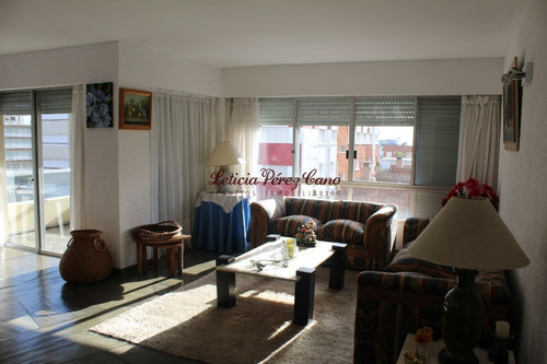 Venta Apartamento 2 Dormitorios En Peninsula - Ref: 19541