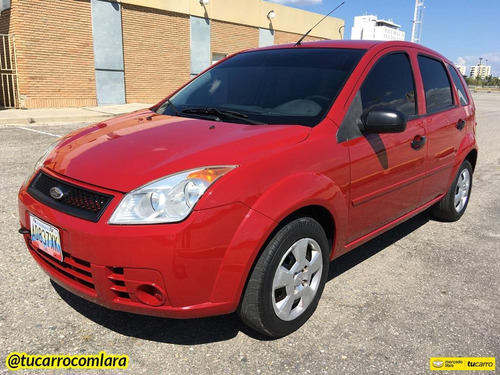 Ford Fiesta Max 4x2 Automático
