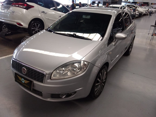 Fiat Linea 1.8 Essence 16v Flex 4p Automatizado