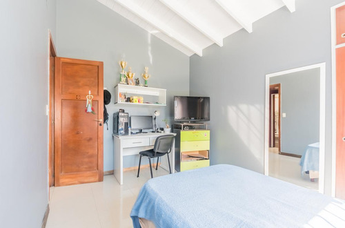 Imagen 17 de 30 de Casa 4 Ambientes, Con Quincho Y Piscina . Ciudad Evita. Posible Financiación Parcial.