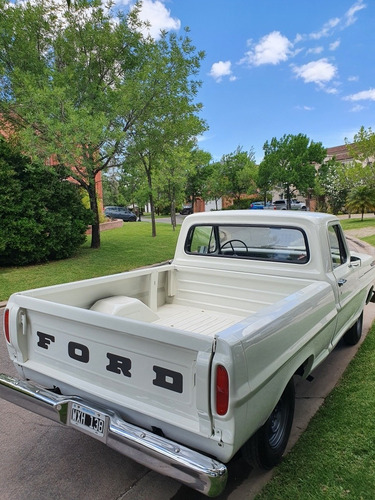 Ford F-100 F100 V8
