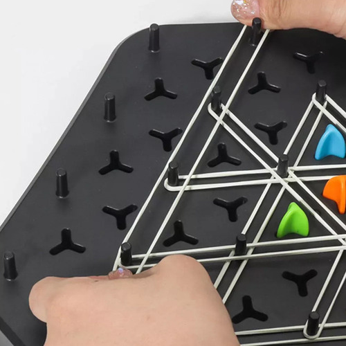 Para Nuevo Juego De Geometría Multijugador, Triangular Chess