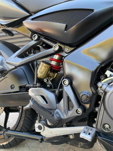 Bajaj Rouser Ns 200