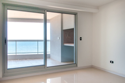 Imagen 4 de 30 de Venta, Apto 3 Dor En Look Brava, Piso Alto, Playa Brava (ref: Lij-5374)