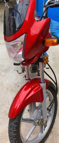 Moto Honda Storm 125