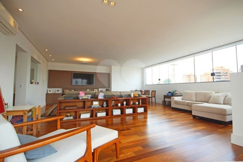 Cobertura De Alto Padrão Com Vista - 353-im289940