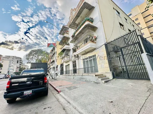 Apartamento En Venta Las Acacias
