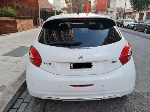 Imagen 5 de 9 de Peugeot 208 2014 1.6 Xy