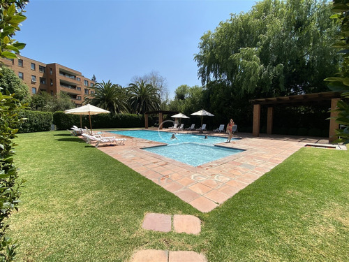 Departamento En Venta De 4 Dorm. En Lo Barnechea