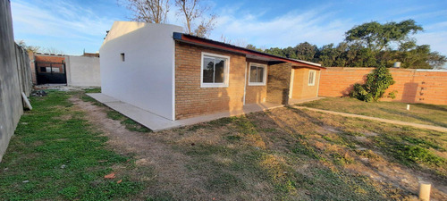 Imagen 12 de 14 de Casa A Estrenar En Oliveros