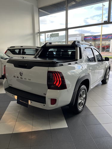 Renault Duster Oroch 2.0 Intens