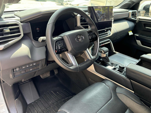 Toyota Tundra 5.7 Limited 4x4 At