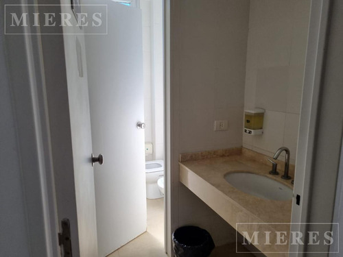 Imagen 6 de 7 de Consultorio Medico A La Venta En Lirios Del Talar