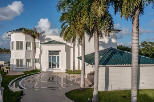 Casa Junto Al Lago En Residencial Lagos Del Sol De Cancún