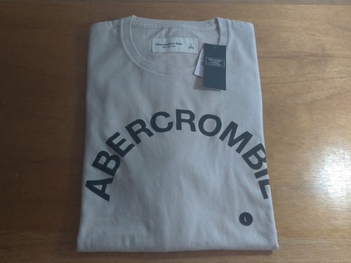 Imagem 5 de 9 de Tshirt Abercrombie Soft A&f Tee Original Eua Graphic Tee