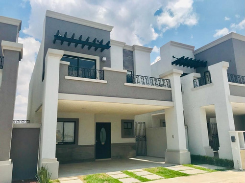 Casa Nueva En Pachuca, 3 Recamaras Principal Con Baño Y Vestidor