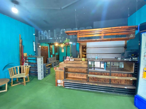 Imagen 2 de 15 de Local - Zona Comercial - Parque San Martin - Merlo