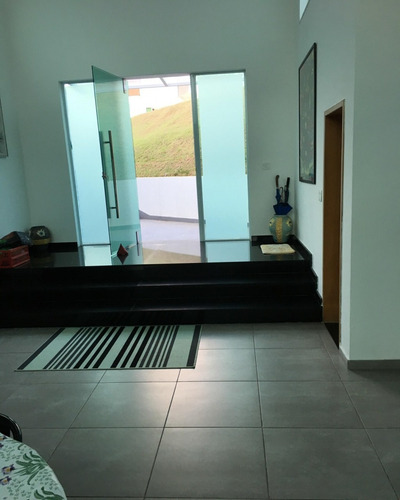 Imagem 12 de 30 de Casa - Ro0003 - 32299532