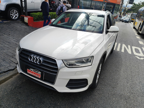 Audi Q3 1.4 Tfsi Ambiente Flex S-tronic 5p