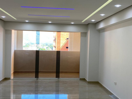 Imagen 4 de 13 de Apartamento Remodelado En San Antonio 04243257753