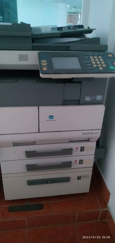 Fotocopiadora Konica Minolta Bizhub 350