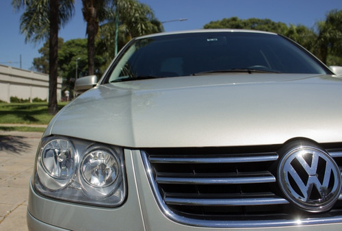 Volkswagen Bora 2.0 Trendline 115cv 2011