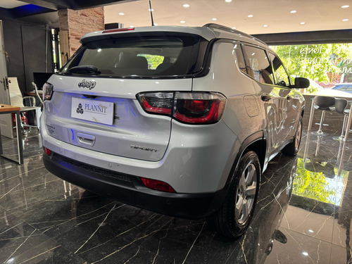 Jeep Compass 2.4 Sport