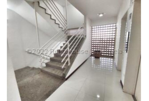 Imagen 5 de 26 de #22-25443 Moderno Apartamento En La Lagunita Country Club
