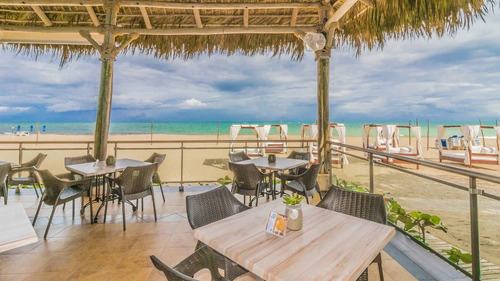 Lujoso Y Exclusivo Penthouse Frente Al Mar Con 4 Habitaciones Y Terraza Privada De Venta En Lo Mejor De Playa Dorada!